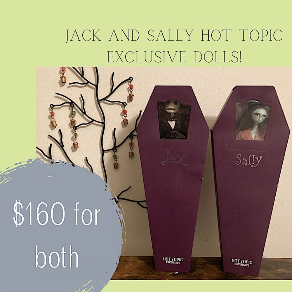 Exclusive Hot Topic Jack and Sally Dolls